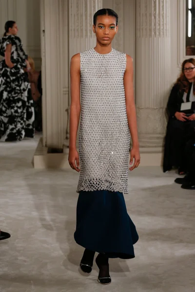Look 44